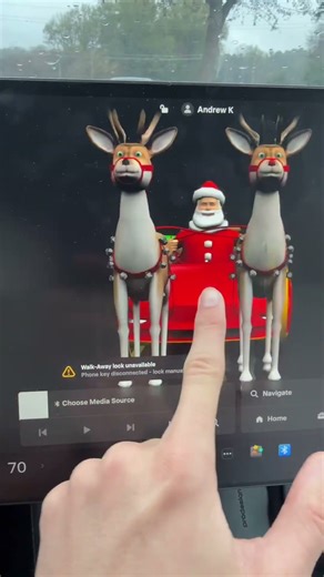 Santa mode on Tesla #tesla #christmasmusic #teslanews