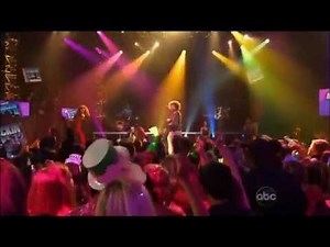 LMFAO - Sorry For Party Rocking Live HD