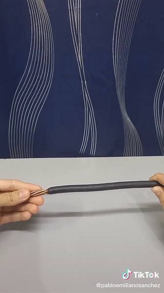 Flexible Copper Cable Demonstration for Electrical Use