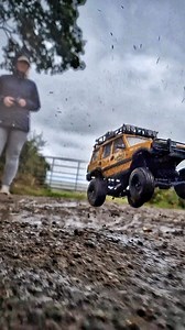 21K views · 264 reactions | FMS FCX24 hybrid LR disco test #hybrid #landrover @top fans FMSmodel #yeet #sendit | Hobby Queen | Facebook