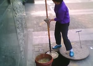 VIDEO: Easiest diet ever - The making of gutter oil film will put you off lunch | Coconuts