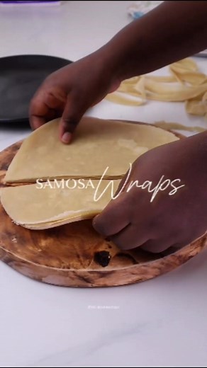 •SAMOSA WRAPS• The one thing that really used to stress me out. I'd make Wraps that would either dry out very fast or tear whenever I was making the samosas. Being the Samosa lover that I am, I had to learn how to make them perfectly (almost 😊) Here's how I make them. #samosawrap #samosapastry #FoodTok #Recipe #foodprep #samosa #flourrecipes #homemade #cookingathome #foodietiktok #DelishEatsAndSips @Mombasa Maize Millers LTD