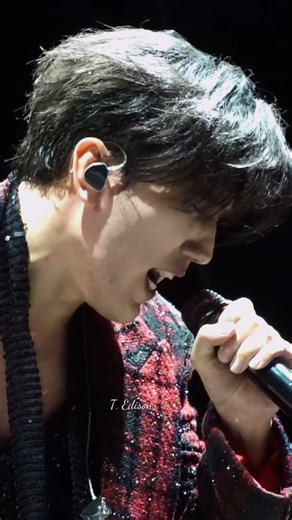 Dimash breathtaking masterpiece "The Story of One Sky" London concert 12 Nov, 2025🤯#dimash #concert