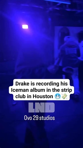 Drake is recording his Iceman album in the strip club in Houston 🥶💸 | Live N' Direct Hip Hop