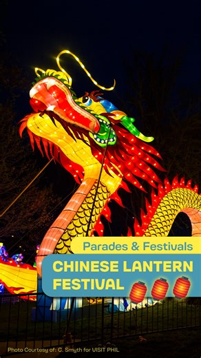 The Philadelphia Chinese Lantern Festival is LIT! 🏮 It’s in full swing until August 31st, so there’s plenty of time to go be DAZZLED by the 1,100 sculptures placed in almost forty SPECTACULAR lantern displays. 🐲 There are also tons of illuminating cultural exhibitions, food & beverage options and musical performances — something for everybody! 🥟🥁 (Big thanks to @nicollemoscol & @pip.jfkliving for this footage.) 📍 Franklin Square @ 6th and Race Streets, Philadelphia, PA 19106 📅 June 20-Augu