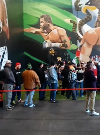 David Benavidez Meet and Greet at Visionary Boxing Gym