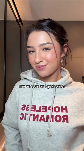 Review of Philips Sonicare Toothbrush and Trendy Hoodies