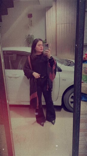 nadiakhan.official (@nadiakhan.official)’s videos with original sound - -Alizey 🌸