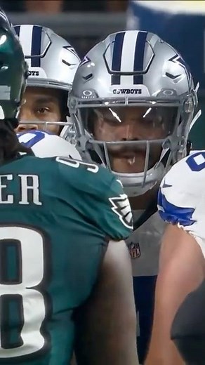 Looks like Dak spit first... 👀