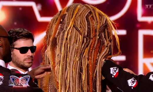 Mask singer - Qui a emprunté le costume du Lion pour cette spéciale Noël 2024 ?