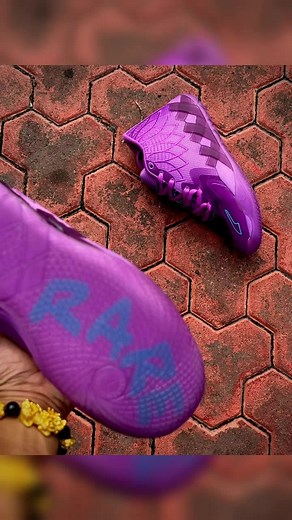 FREE Socks! Go Grab Your Sizes now before they're gone!