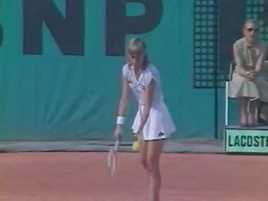 Chris Evert vs Hana Mandlikova - 1983 French Open QF (2/2)