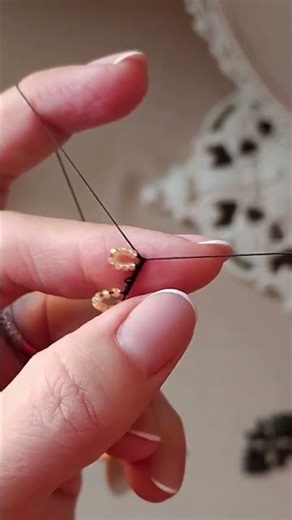 #tattingdesign #weaving #tatting #frivolite