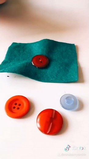 Sewing on a two hole button