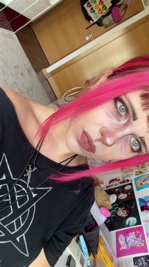 Jinx Cosplay: Arcane Inspired Makeup Tutorial