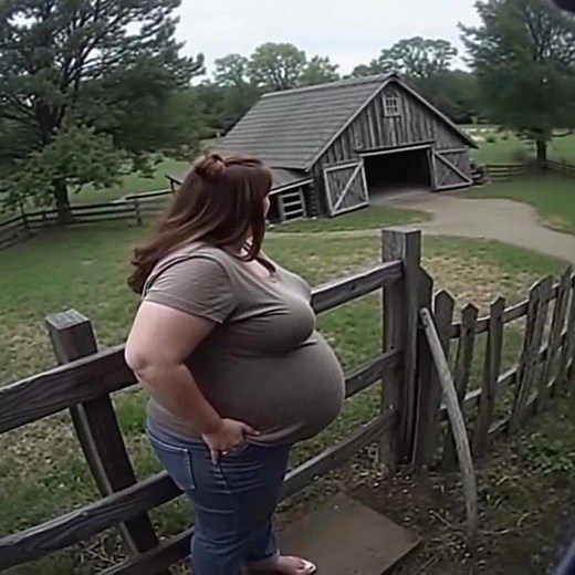 I went to our country house without telling my husband, to find out what he was secretly up to there: I was horrified when I opened the door 😱😱 My husband and I have a country house in the village. We often went there on weekends — planting flowers, harvesting vegetables from the garden, or just relaxing away from the city’s chaos. But lately, he kept finding reasons not to go. One day it was work, the next day he was tired, or he had other errands. I didn’t think much of it — everyone goes th