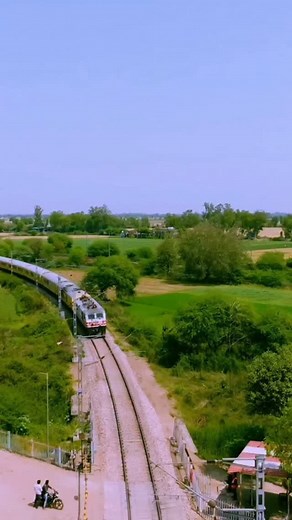 Palace On Wheels | 🚂✨ Experience the world’s No. 1 luxury train trip — Palace on Wheels! A 7 Nights / 8 Days royal journey across Rajasthan & Agra with... | Instagram