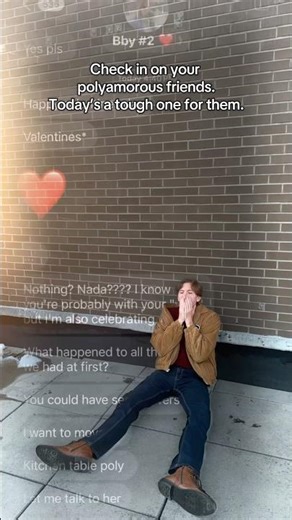 Check in on your polyamorous friend friends 💔