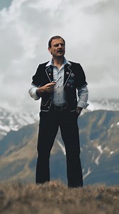 🎼 Alperose chöme mir i Sinn Alperose sy das gsy denn Alperose müesse das gsy sy Wo näbe üs im Höi gläge sy🎼 | Heimweh