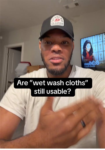 Using Wet Washcloths for Bathing: Right or Wrong?