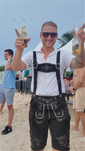 If you were at Oktoberfest last Saturday… you already know 😎🔥 You showed up with high energy, non-stop dancing, Spijkerslaan battles, and proved beer-drinking is absolutely a skill. Thank you for being the best crowd we could ask for. See you next year! 🍻 | Surfside Beach Bar