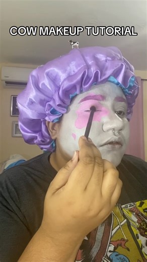 Pink Cow Makeup Tutorial 🥛💕 #halloween #cowmakeup