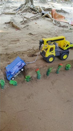 Almost super car crashed after rescue crane#shorts#bulldozer