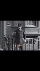 😉 Best Funny Retro 🤣 Friends on my page you will find interesting funny videos, pranks, challenges, funny competitions. Subscribe put likes, comment and repost. Thank you for being with me Instagram: @funnyrasel1 TikTok: @funnyrasel90 #retro #funnyretro #comedyretro #bestretro #funny #rasel #funnyreaction #funnymoments #prank #funnypranks #funnyvideos #reels #comedyvideos #humor #funnyreels #comedy #bestvideos #viral #bestmoments | Rasel