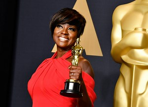 Getting Skin Deep With Viola Davis: “When Anything Recognizes Our Beauty, I Love It”