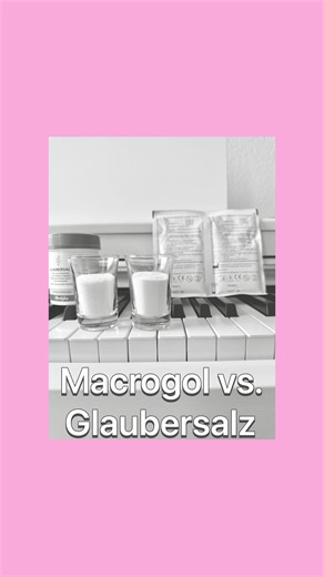 Simone Gansewig | Pharmazie-Bildung-digital on Instagram: "Ihr habt gefragt: Was ist eigentlich der Unterschied zwischen Macrogol und Glaubersalz? Beide wirken abführend – aber über unterschiedliche pharmakologische Prinzipien. Glaubersalz (Natriumsulfat) gehört zu den salinischen Laxantien. Das Sulfation wird kaum resorbiert, verbleibt im Darmlumen und erhöht dort die Osmolarität. Wasser folgt osmotisch in das Darmlumen, das Volumen nimmt zu, die Darmwand wird gedehnt und die Peristaltik angere