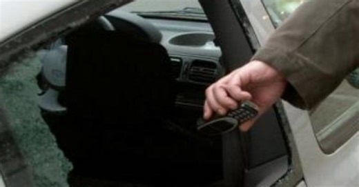 Vandalisme et cambriolages autour du Collège Cardinal Mercier à Braine-l’Alleud : plusieurs voitures sans permis ciblées