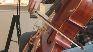 Pop-up cello performances in Winnipeg