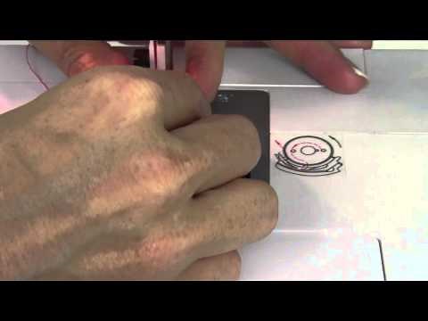 Husqvarna Viking H100Q 11 Attaching & Removing Feet