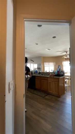 Ashley👸 | Final install video and day! Finished up this split system install! Thanks to @aciqac system ! | Instagram