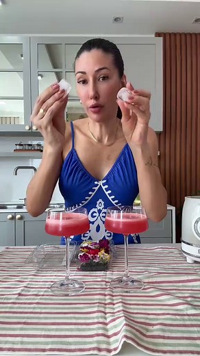 Delicious Pink Lemonade Recipe You Can Make at Home