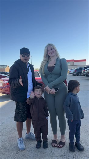 El domingo siempre es familiar ❤️🧑‍🧑‍🧒‍🧒🔥@Kayla rose #juanpvykayla #foryoupage #paratii #fyp #fypシ