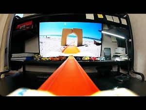 Hot Wheels House Trip Boosted - Drive around the Hot Wheels track as a race car driver