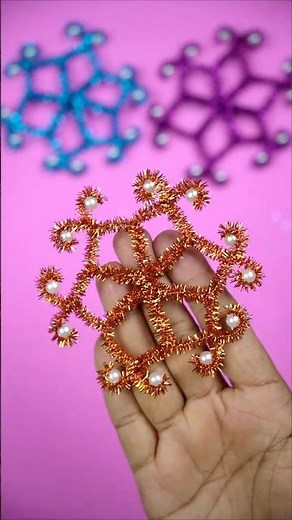 Pipe cleaner crafts - Creative Pipe Cleaner Snowflakes | Easy Christmas DIY❄🎄