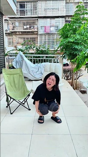 They are about to play a prank on the woman who is sleeping#funny#prank#shorts