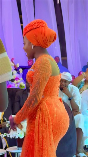 HONEYFAH BLISS DECOR 🎁🌹. (@honeyfahblissdecor1)’s videos with original sound - HONEYFAH BLISS DECOR 🎁🌹.