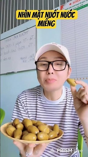 Looking at the face makes me swallow my saliva #phuongle #vũluận