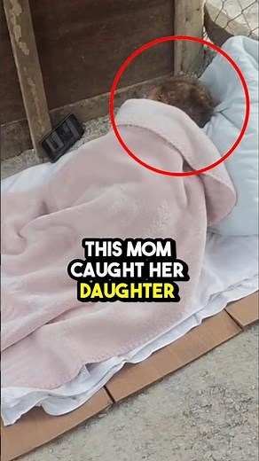 This mom caught her daughter like this 🤣