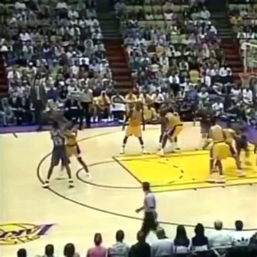 May 9, 1999: Shaquille O'Neal lobs to Kobe Bryant on a Lakers fast break against the Houston Rockets in Game 1 of their first round playoff series.Shaq had 27 PTS/11 REB/4 BLK, Bryant scored 17 PTS, and Glen Rice scored a team-high 27 PTS (12-17 FG) in Los Angeles' 101-100 win.