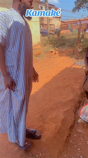 Kamaké: L'humour de la télé internationale