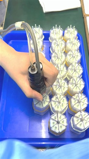 The soothing rhythm of high-tech manufacturing.🔥#atomizer #vaporizer