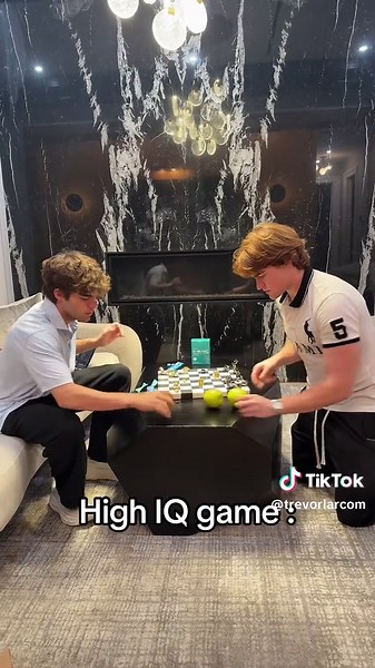 True apple spinning @Dillon Latham #iq #fyp | spinning apple
