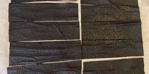 Here's How to Make the Easiest 2-Ingredient Fruit Leather