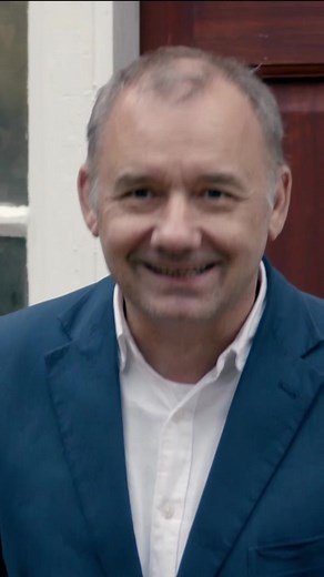 Bob Mortimer and Alex Horne in Taskmaster
