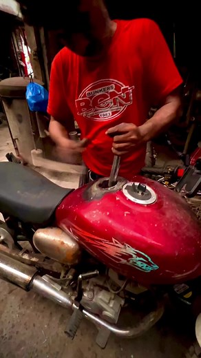 DJ BUTT على TikTok