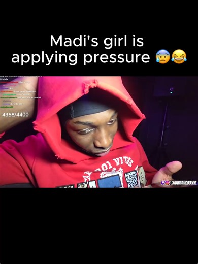Applying That Pressure: Madi and Leilani's Fun Moment
